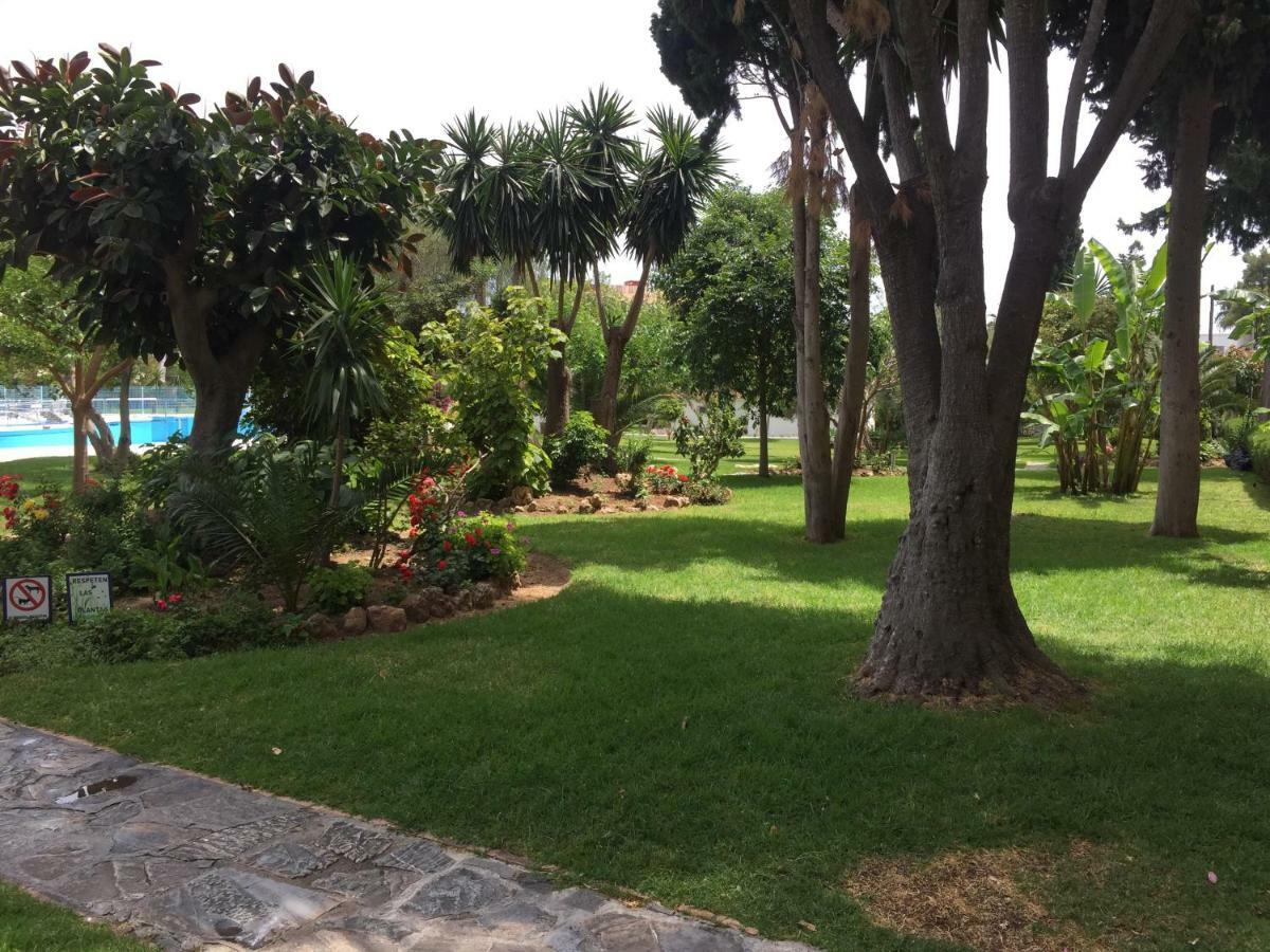 Panoramic City Center Flat In Arroyo De La Miel Apartment Exterior photo